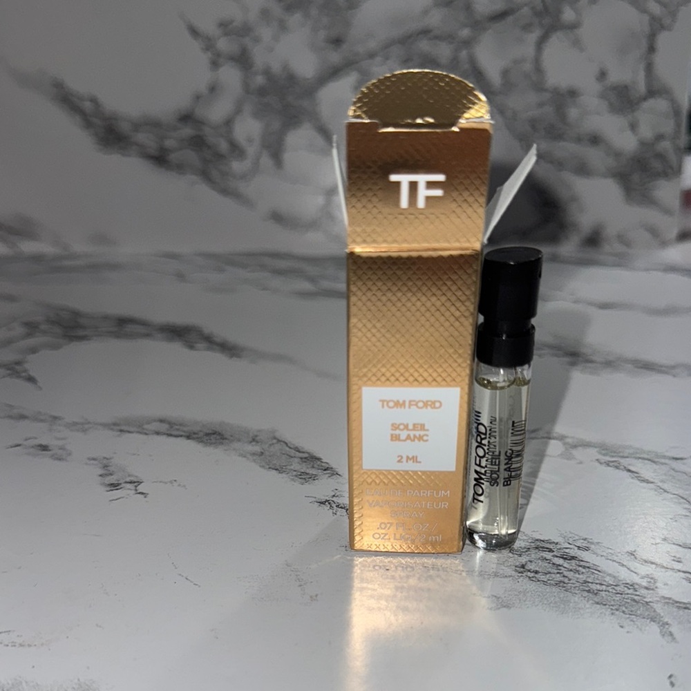 NWT Tom Ford: add 4 single samples to a bundle. Each bundle price is $30